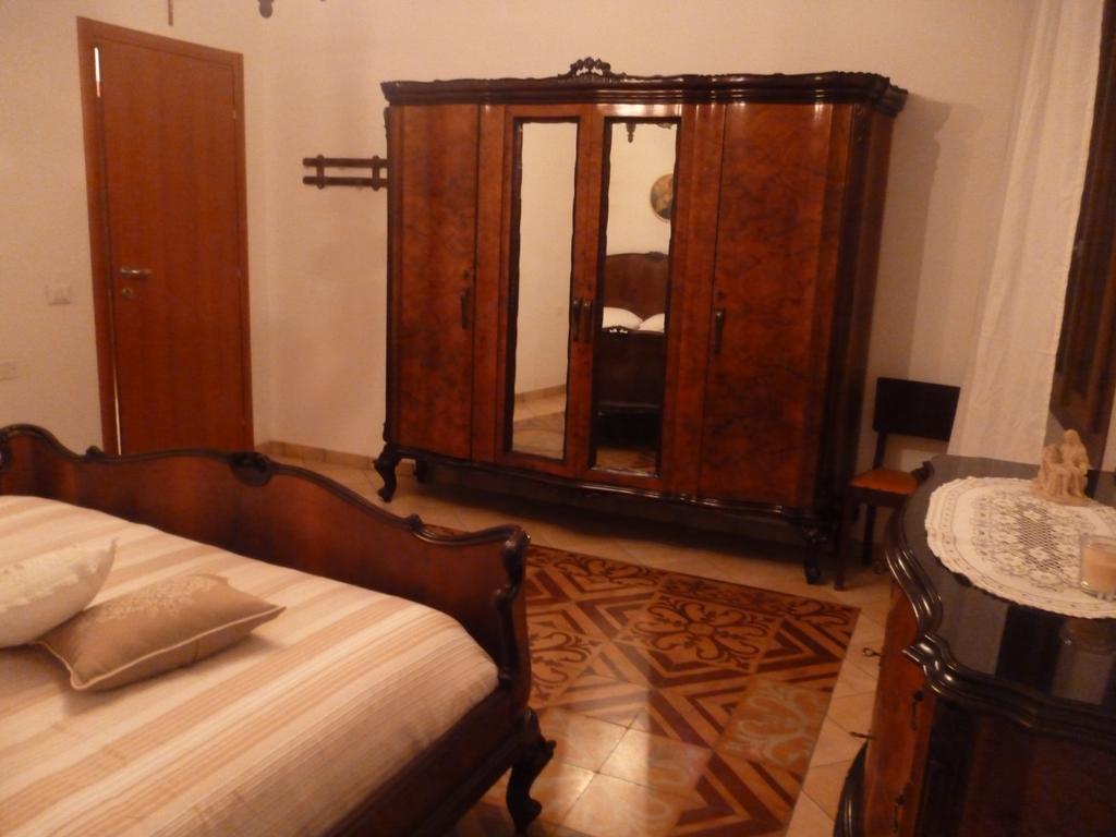 B&B Il Glicine Badia Polesine Zimmer foto